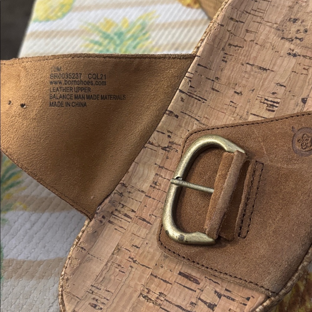 Born Sloane Platform Sandal - Picture 5 of 10